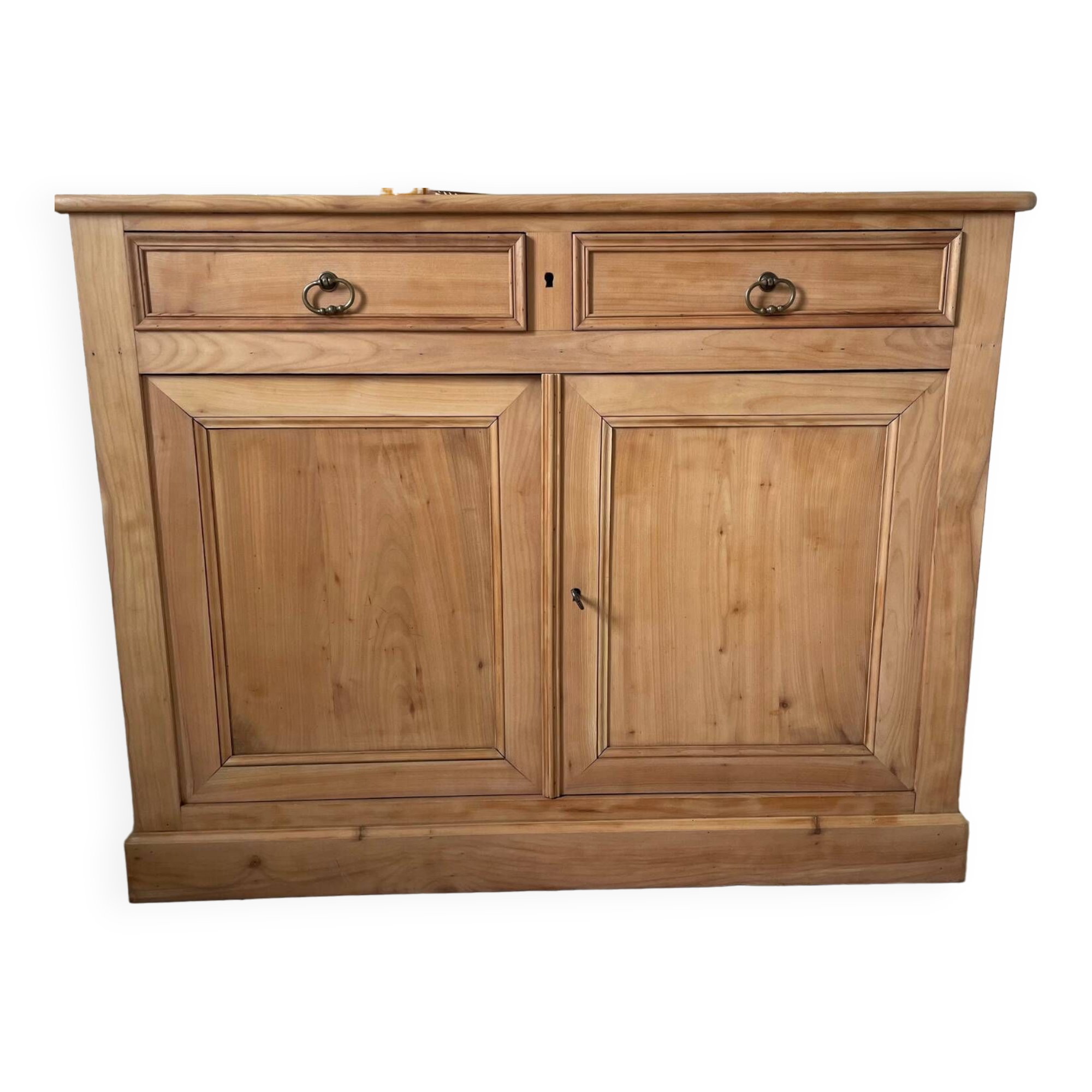 Old Parisian style buffet