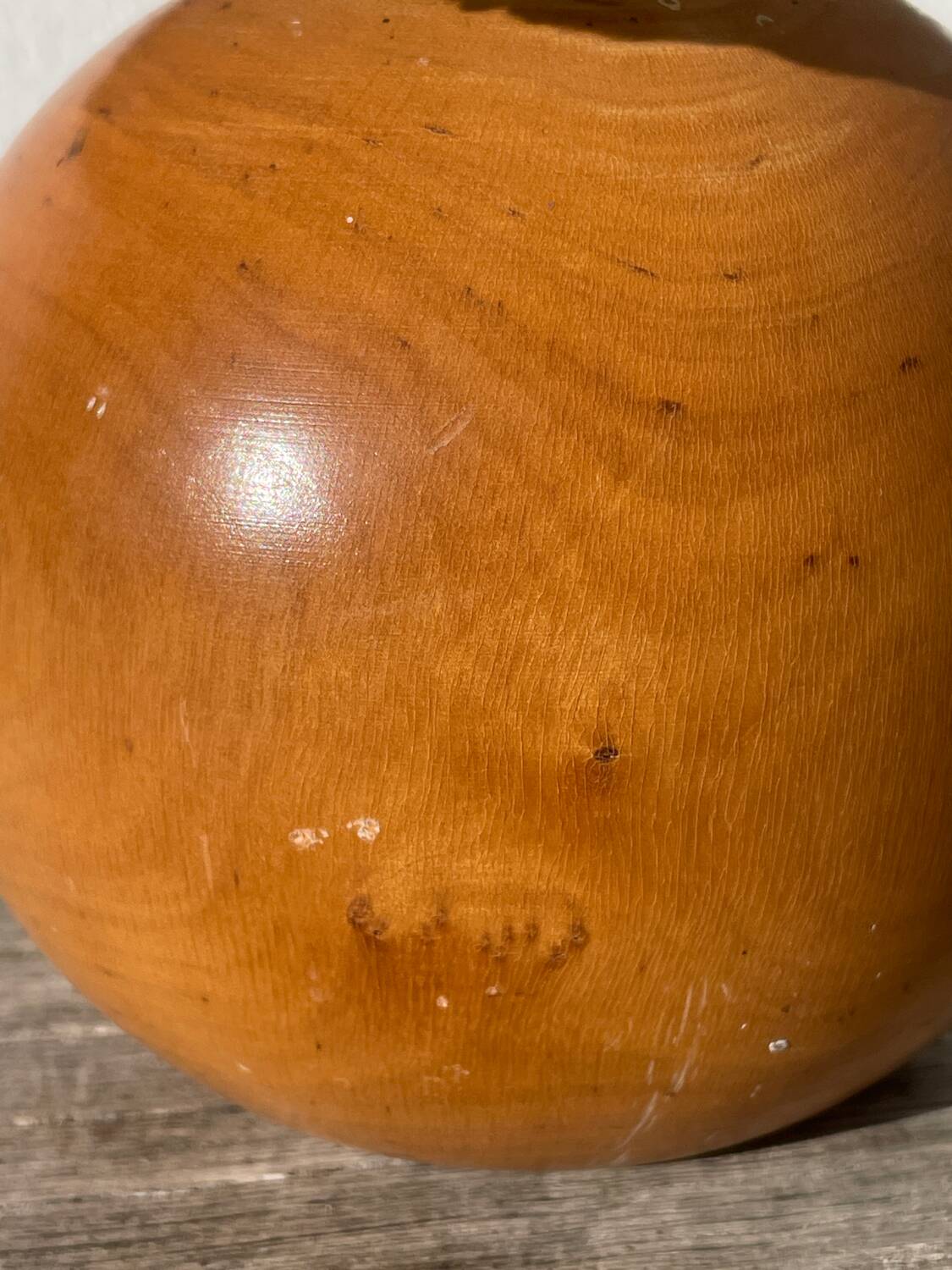 Vintage fabric ball wooden lamp
