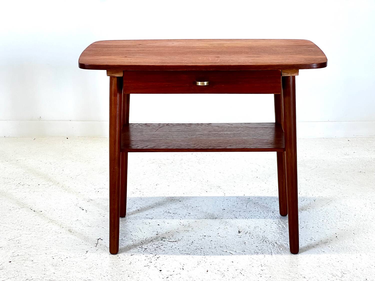 Scandinavian children's desk