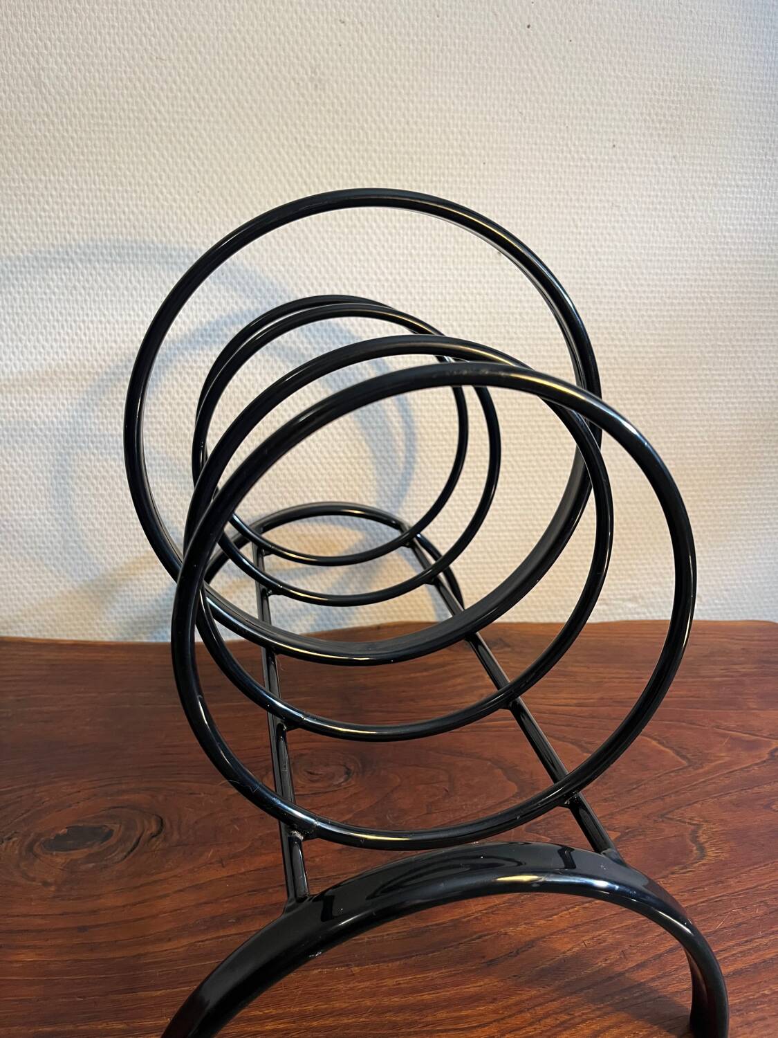 Porte revue métallique