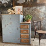 Asymmetrical chest of drawers