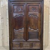 19th century Breton wardrobe in cherry, oak and chestnut