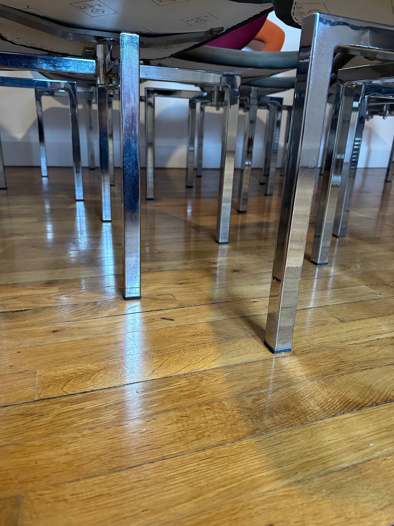 10 vintage Giorgio Saporiti chairs