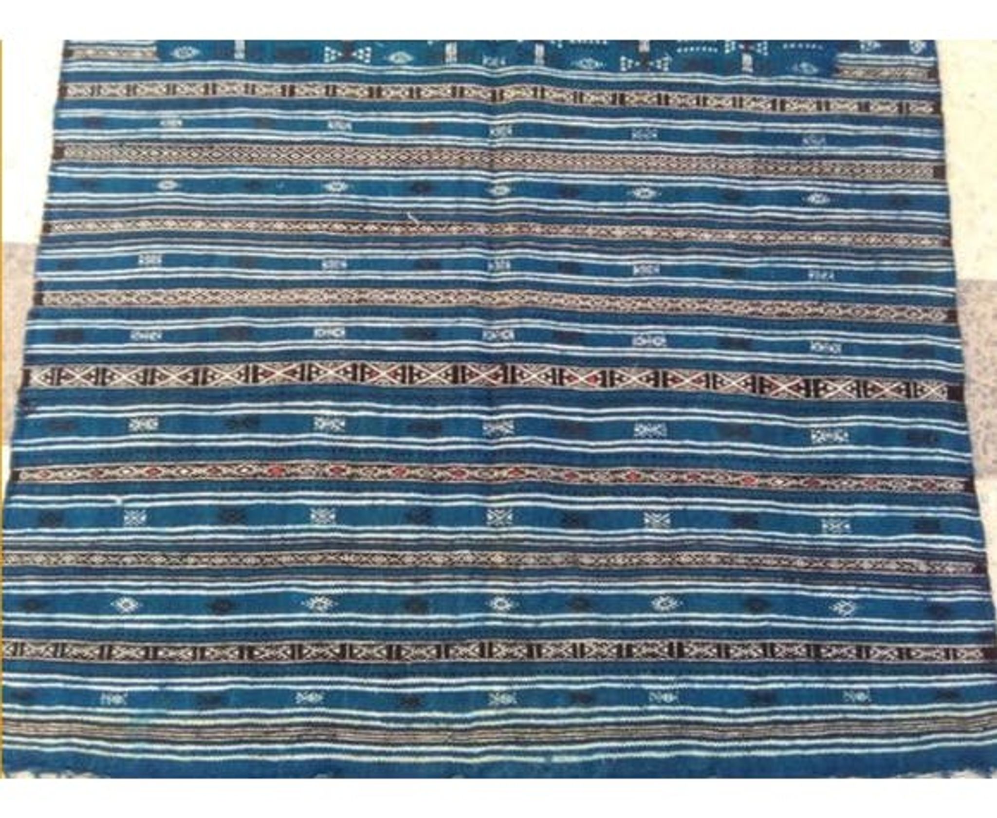 Kilim bleu fait main en pure laine - 215x125cm