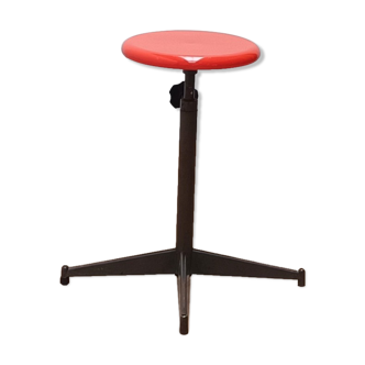 Industrial laboratory stool