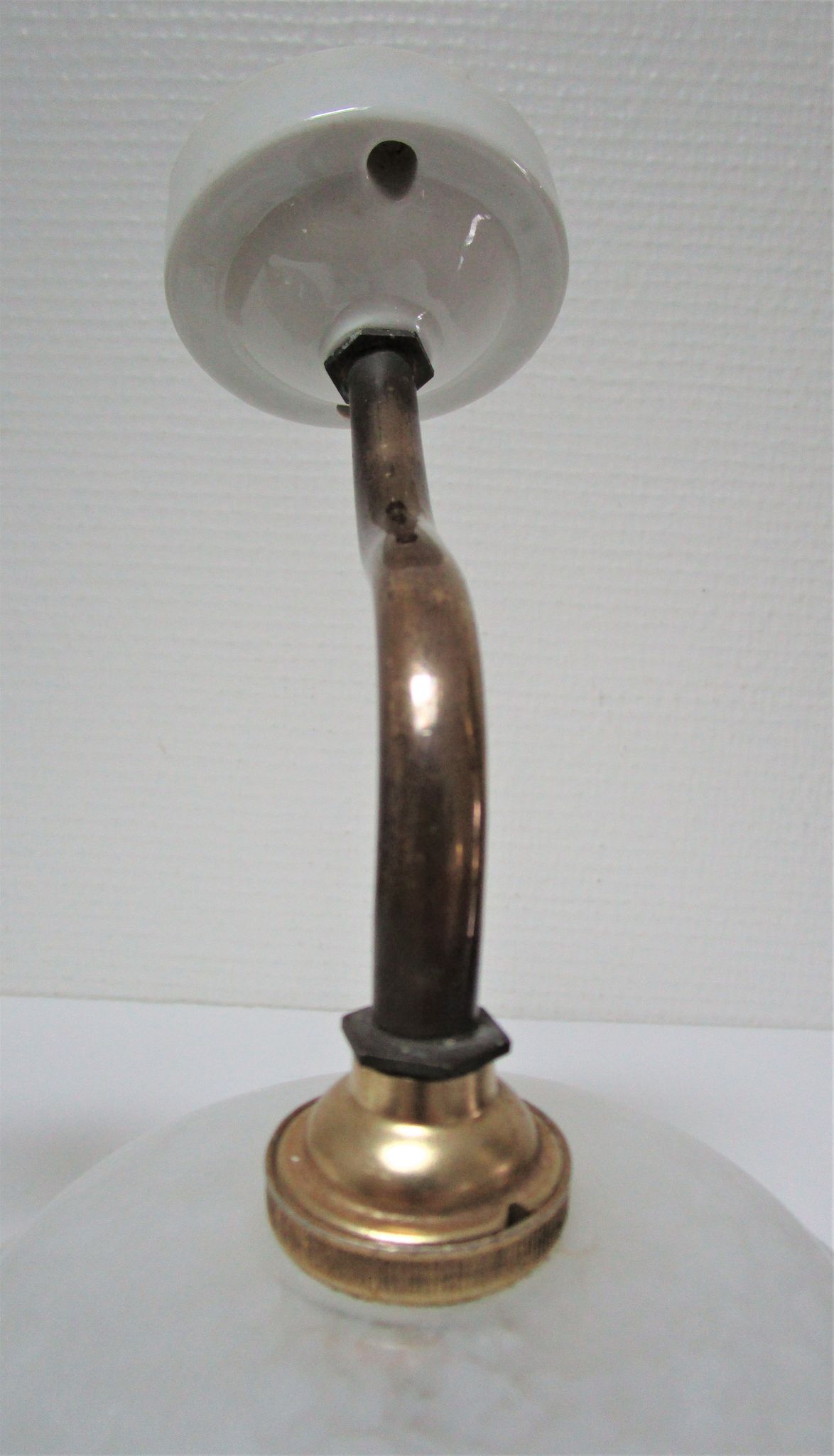 Pair of porcelain sconces brass glass of clchy white art deco