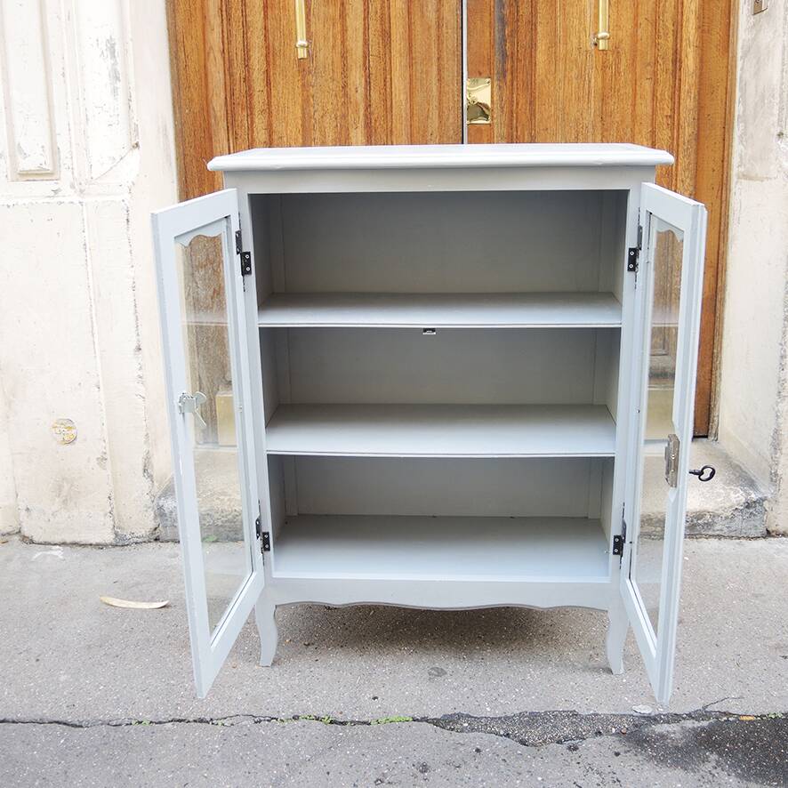 Ancienne vitrine en bois peint gris