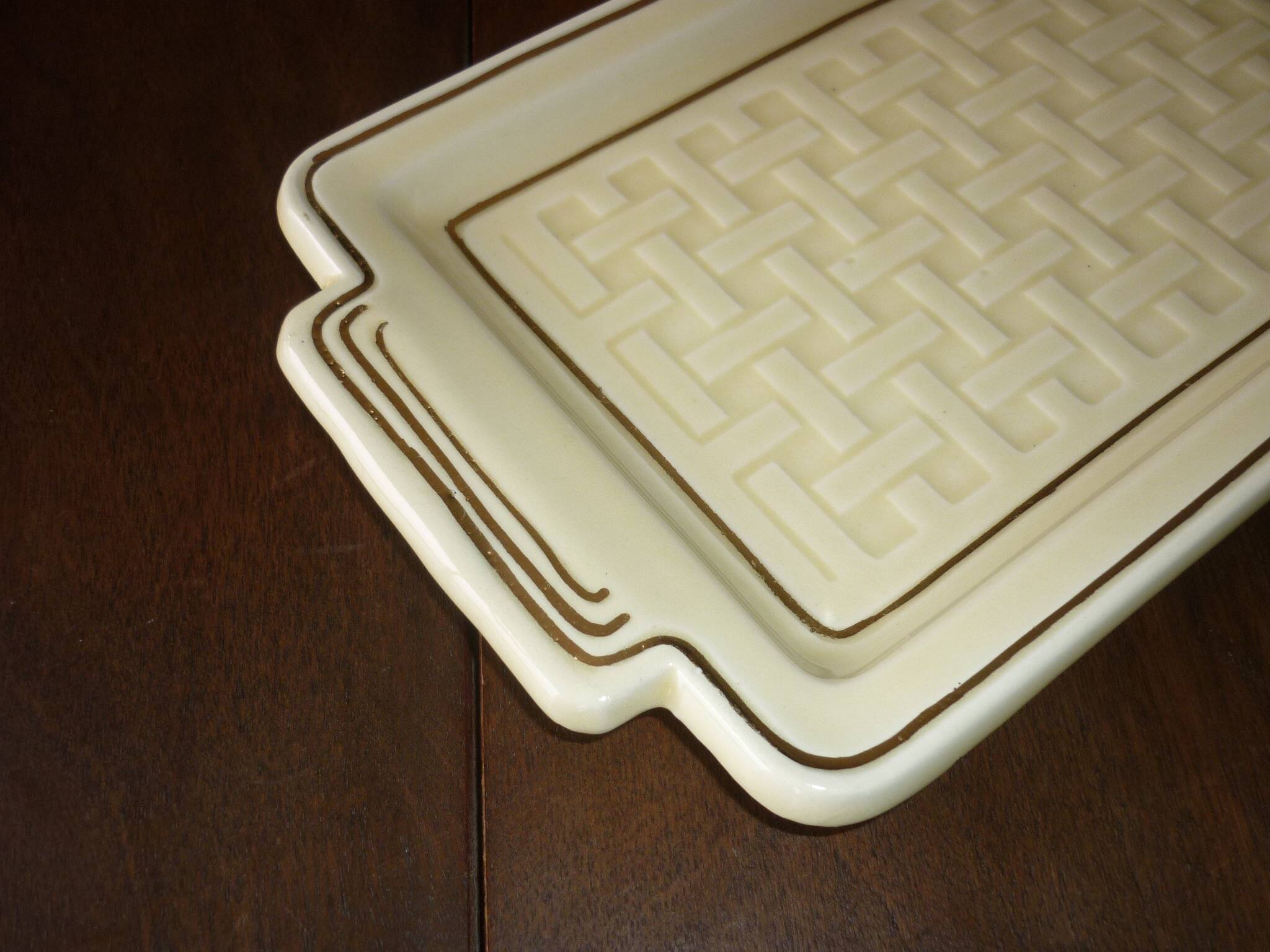 Yellow and gold art deco cake dish 40 cm