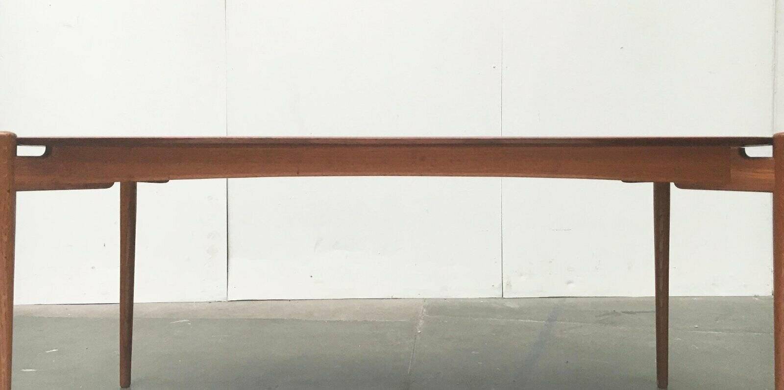 Mid-Century German coffee table series 400 in teak by Hartmut Lohmeyer for Wilkhahn, 1950s.