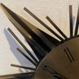Sun wall clock