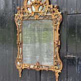 Large Louis XV Pareclosed Mirror In Carved And Gilded Wood, France 18th Century