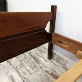 Lit en palissandre scandinave