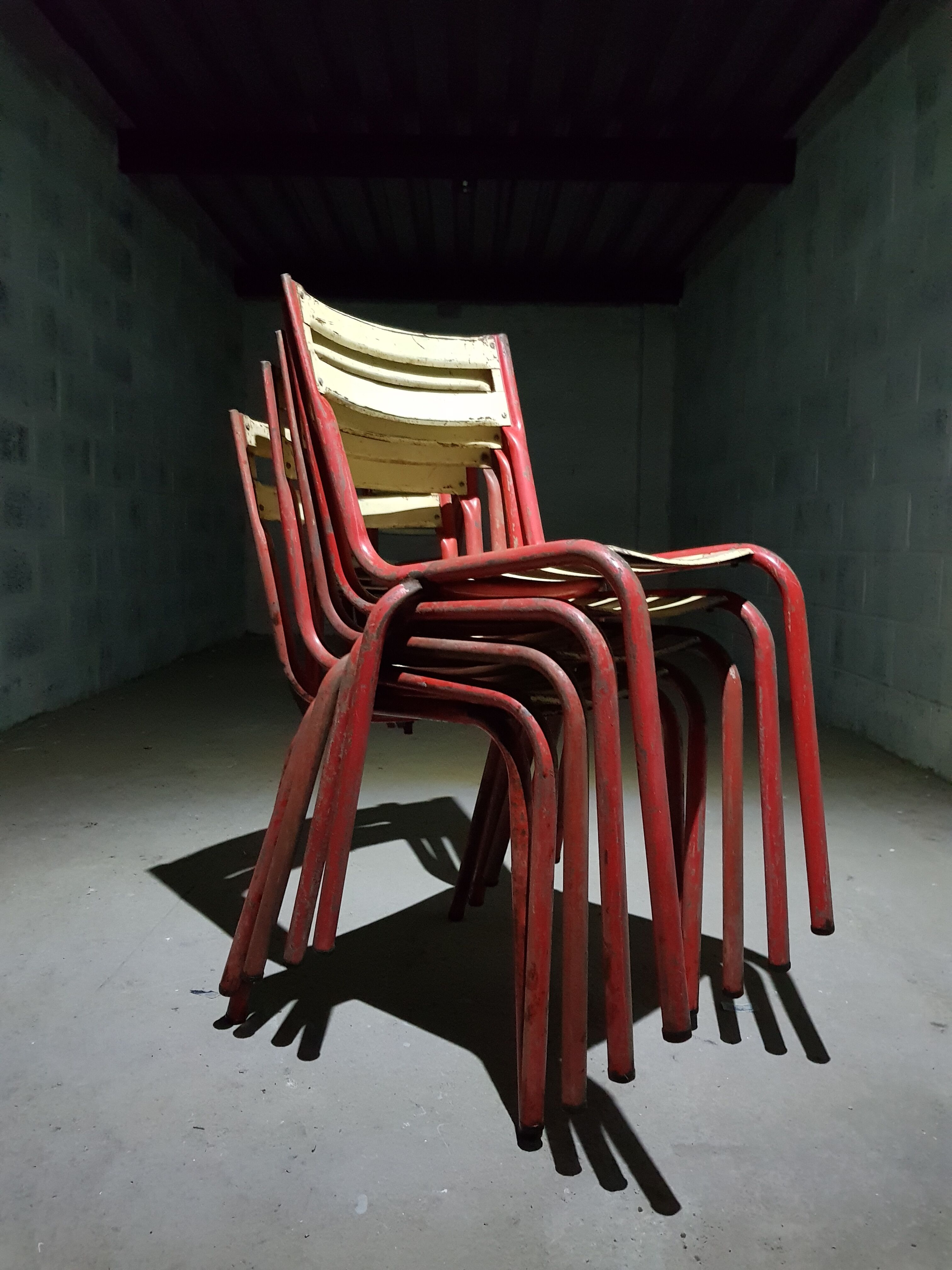 Lot of 8 iron terrace chairs