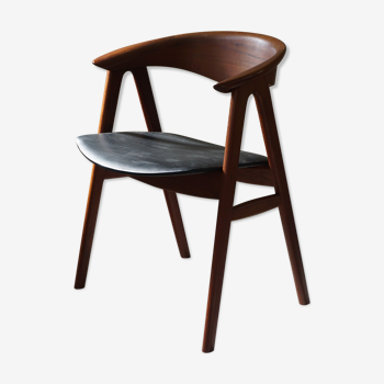 Armchair in teak by Erik Kirkegaard for Høng stolefabrik, model 52 "Compass Chair", mad