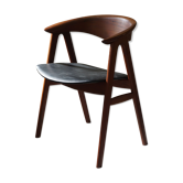 Armchair in teak by Erik Kirkegaard for Høng stolefabrik, model 52 "Compass Chair", mad