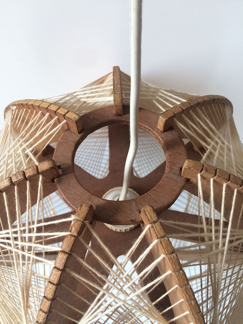 Wood suspension and vintage yarn
