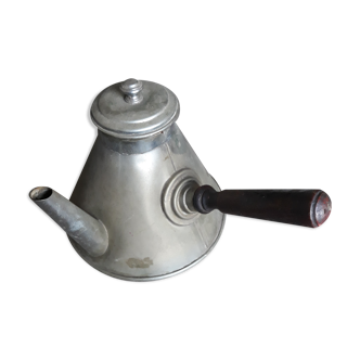 1940s kettle