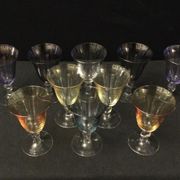 Serie de 10 verres de couleurs