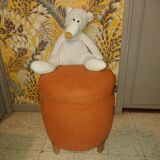 Pouf art deco in suede fabric color orange wooden legs