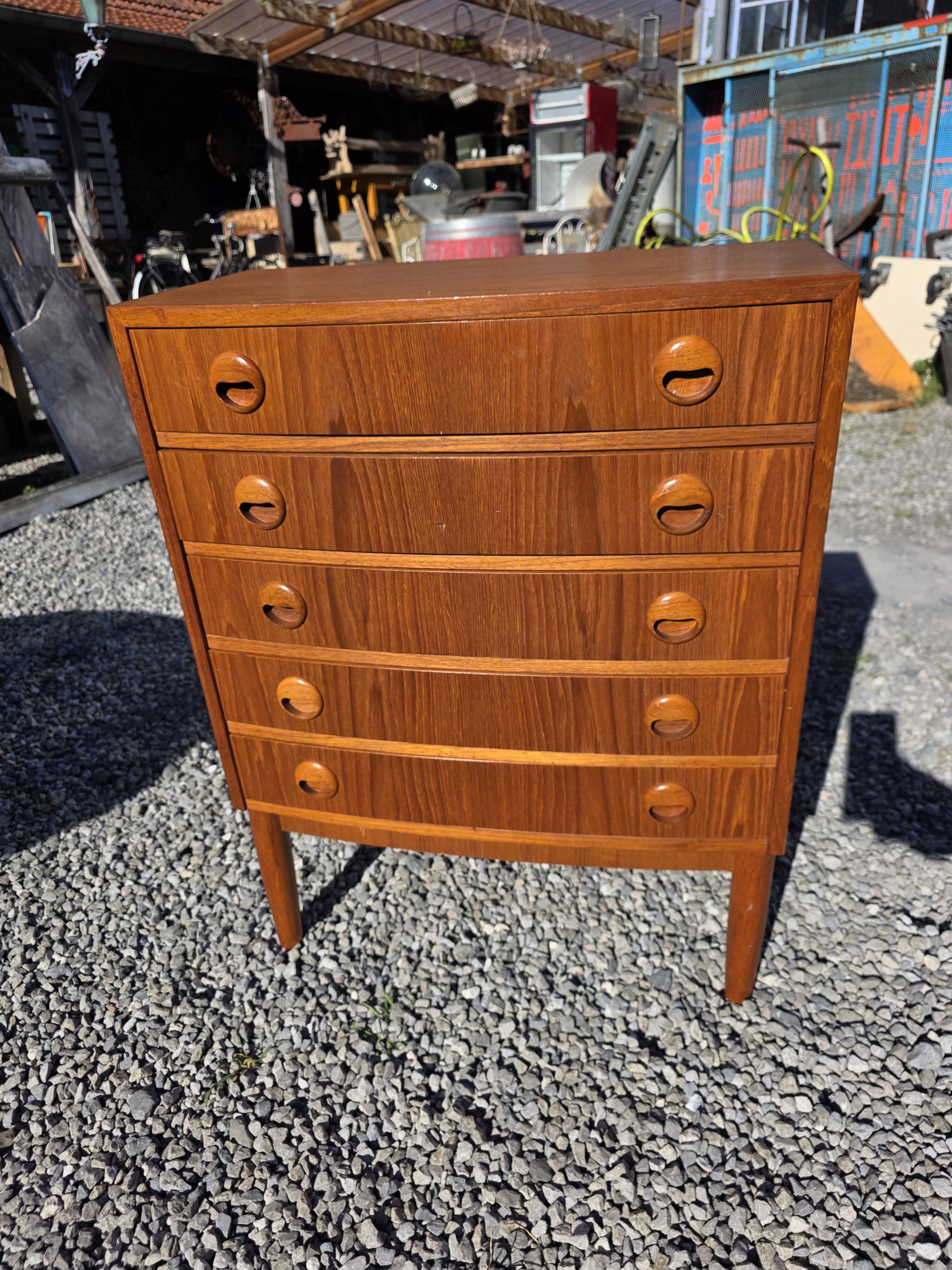 Scandinavian curved teak commode, Kai Kristiansen, 1960