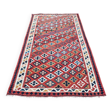 Kilim rug 2m x 3m