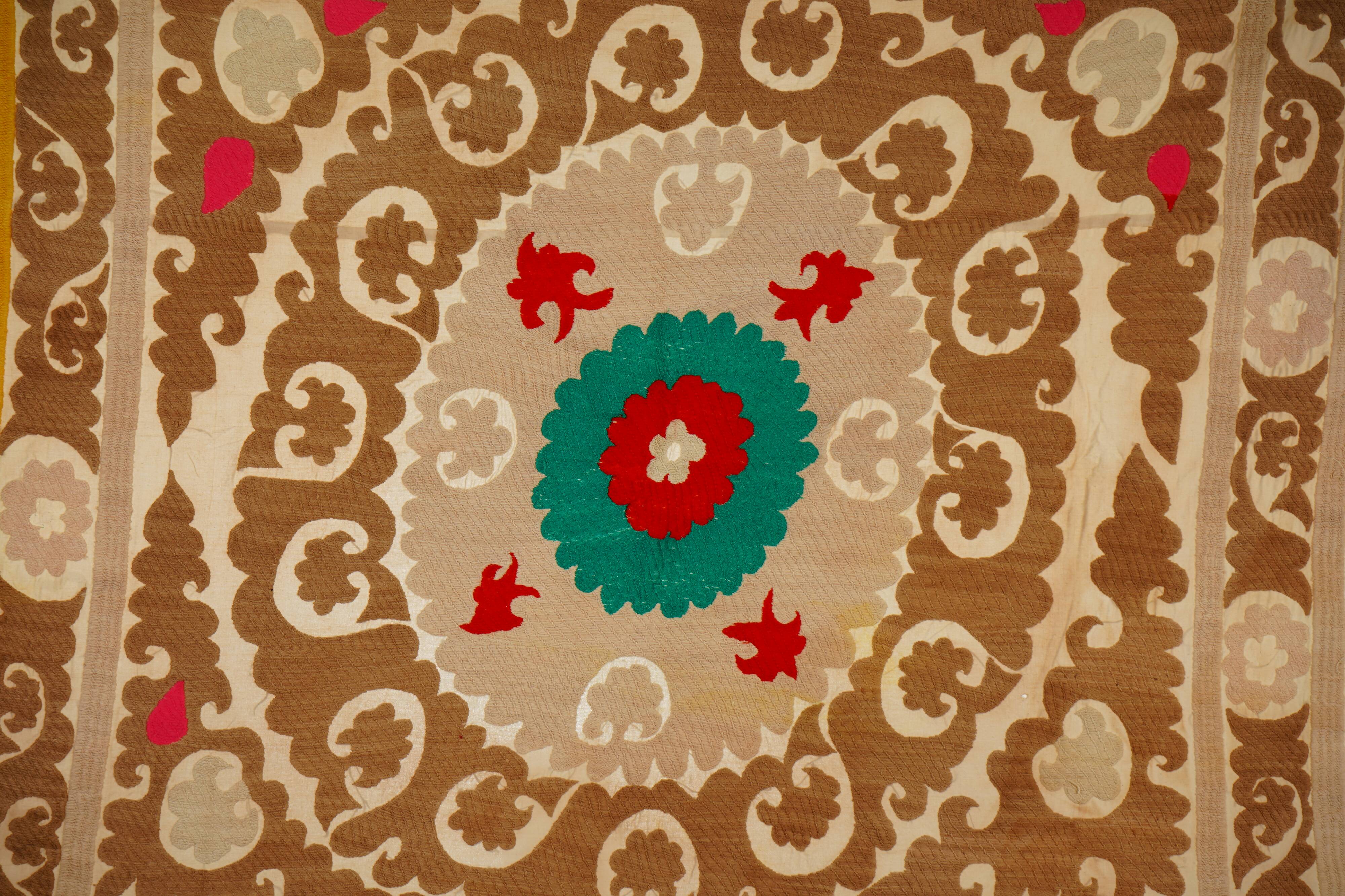 Vintage Turkish hand-knotted rug 118x128 cm