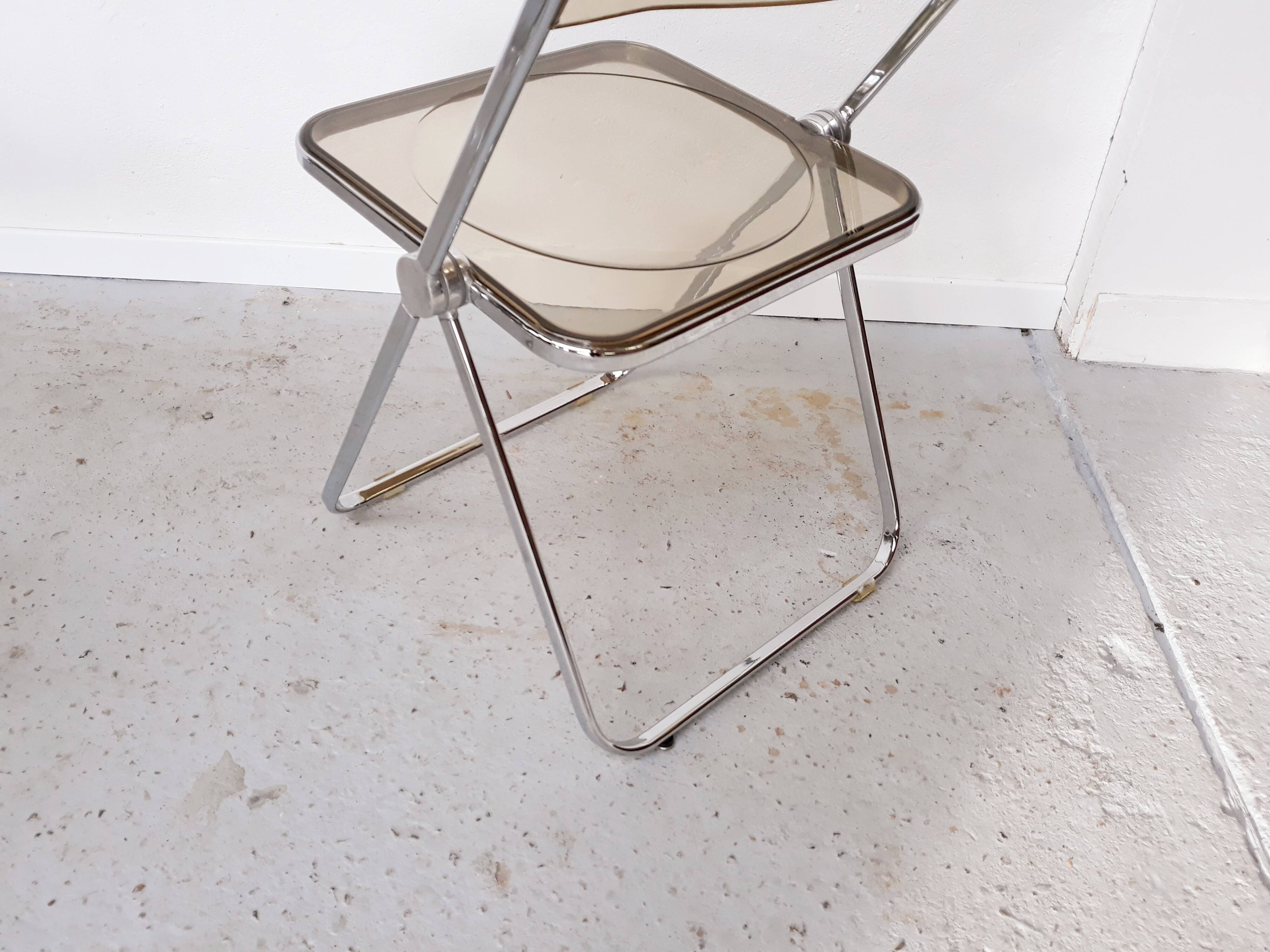 6 vintage Chairs Giancarlo Piretti "plia" 1970 chrome and Plexiglas