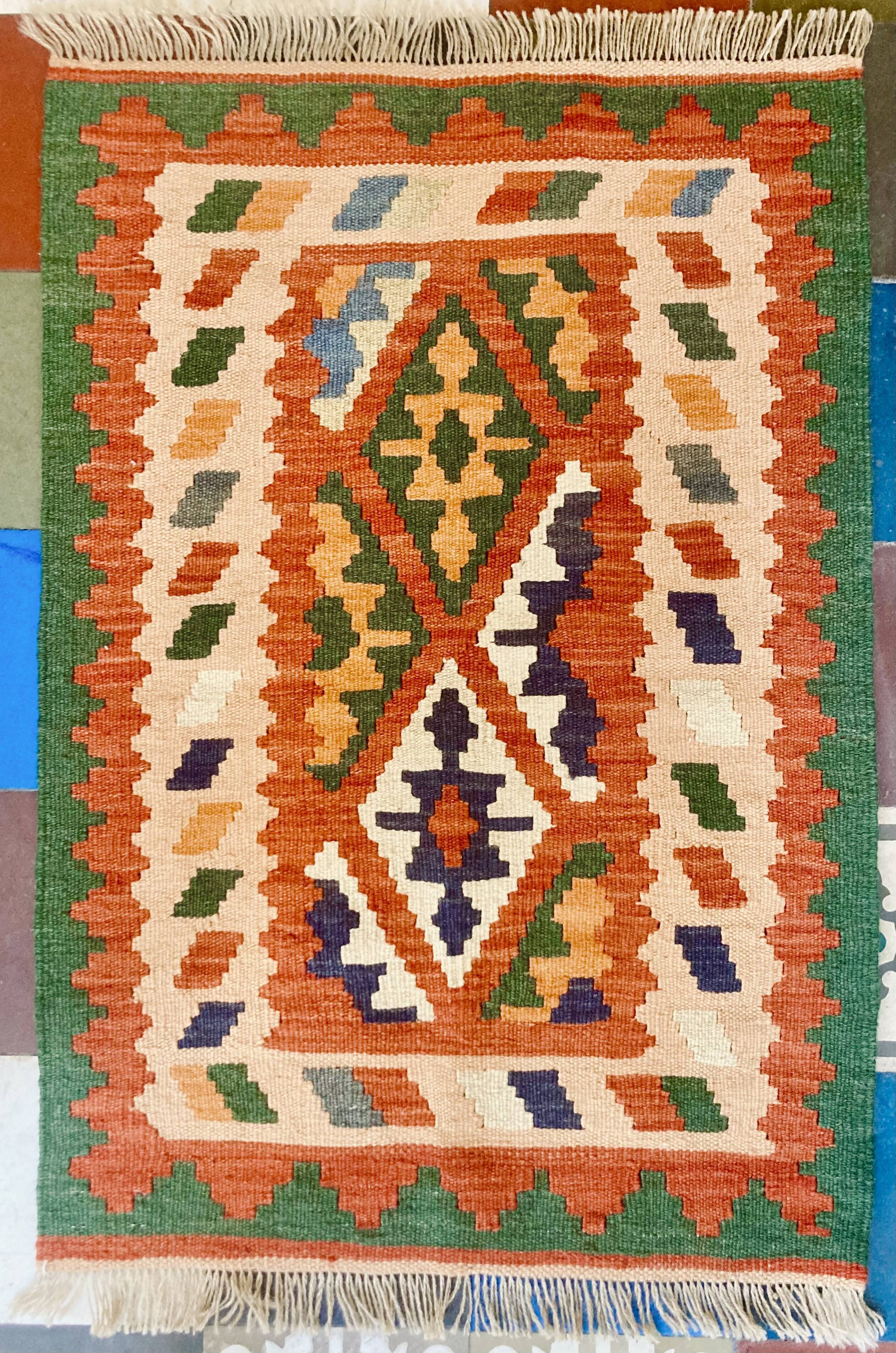 Kilim, Shiraz (Iran) Hand-woven wool