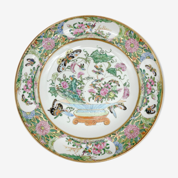 Assiette porcelaine chine chinoise Canton Famille rose XIXe