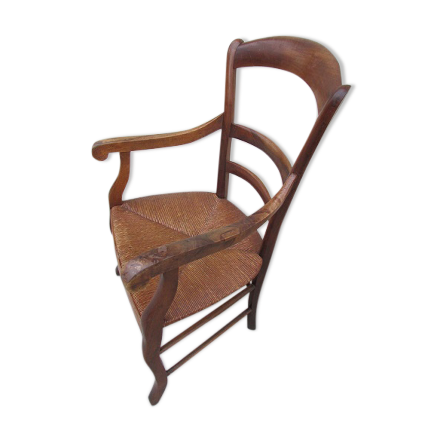 Rustic straw armchair in walnut