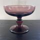 Coupe a fruits en verre améthyste