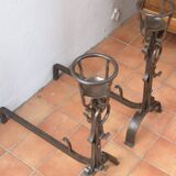 Paire de chenets en fer forgé