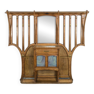 Grand vestiaire Art nouveau