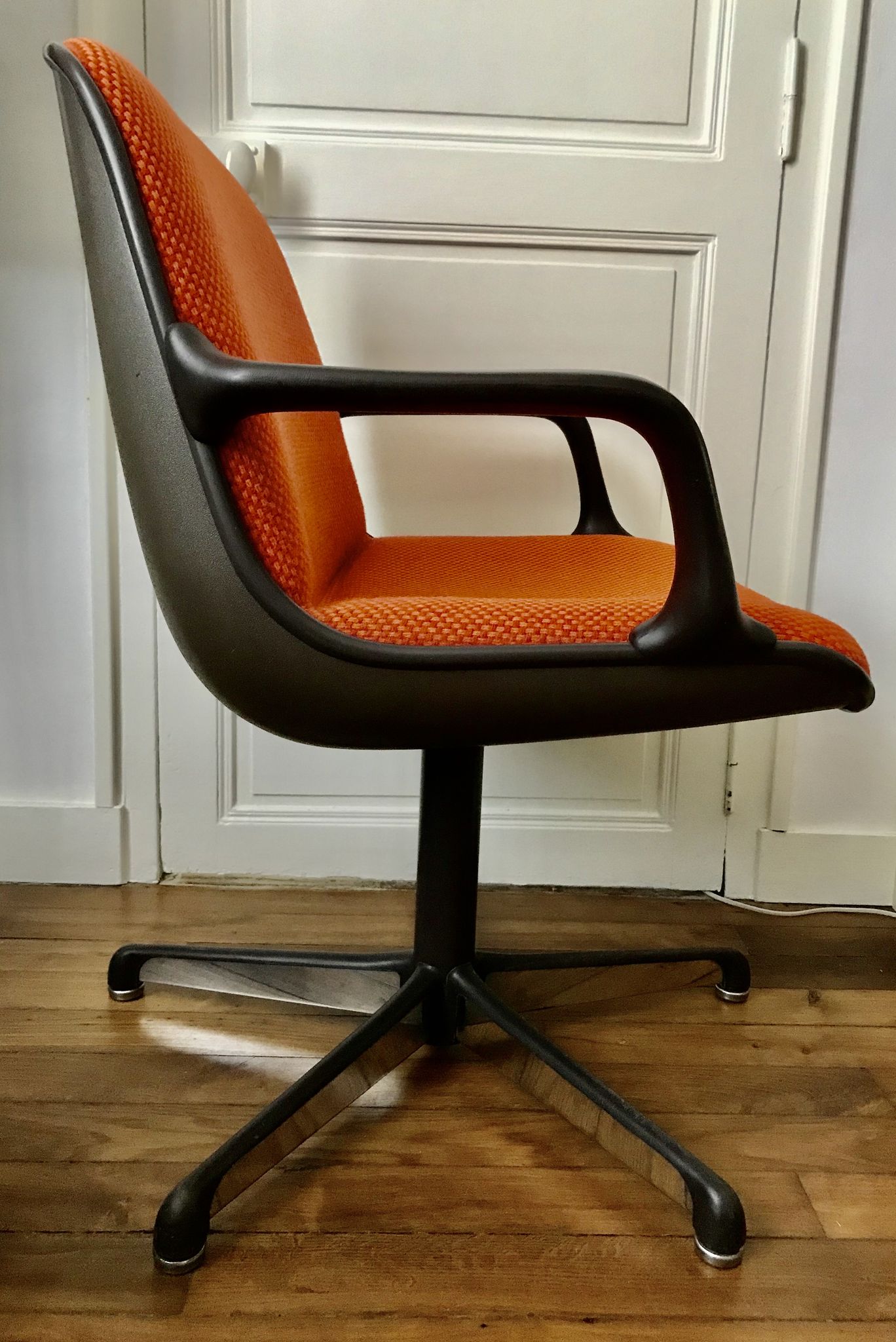 Fauteuils de bureau vintage orange pour Comforto 1980