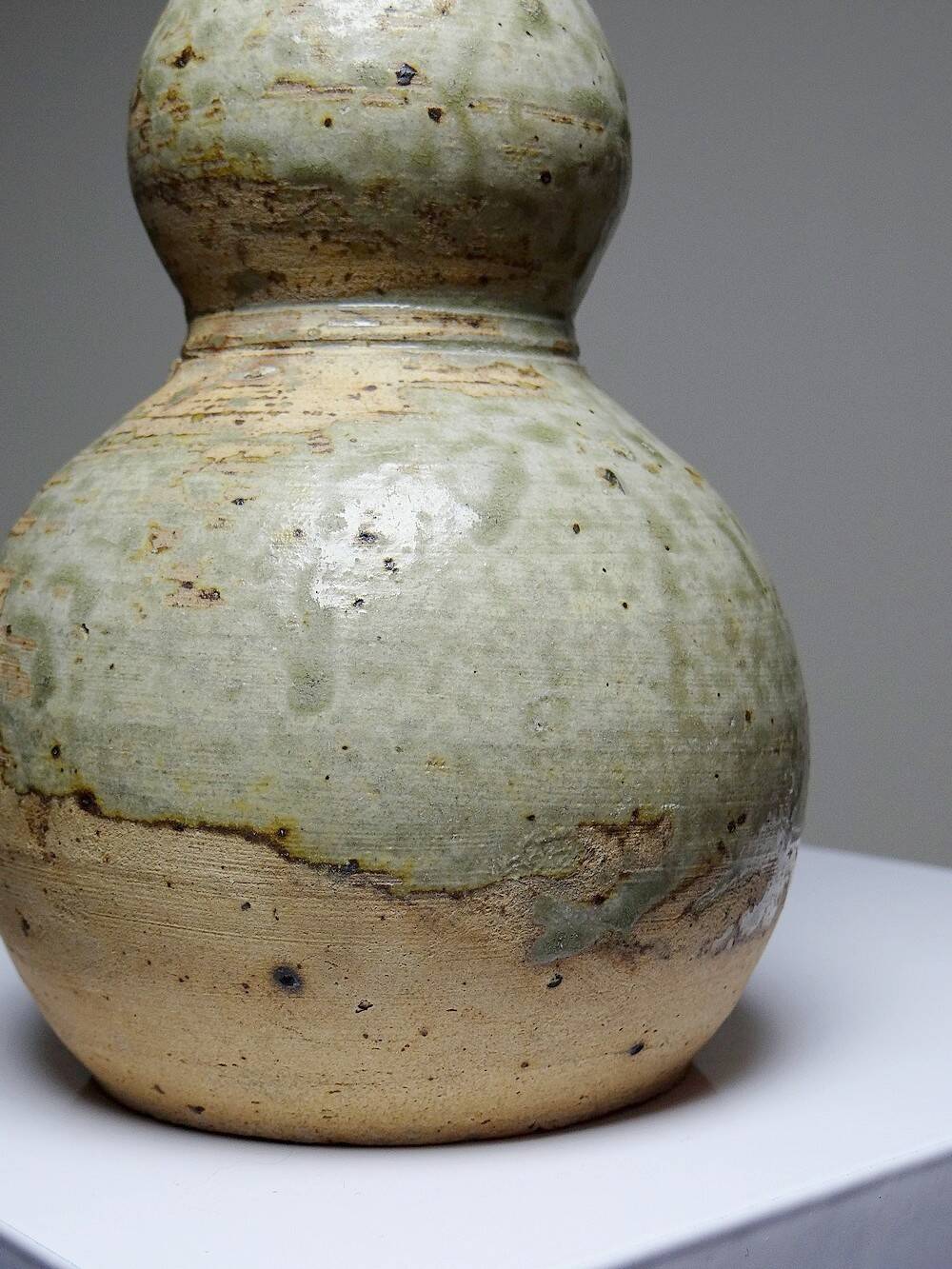 Small double sake ceramic flask from Iga, vintage/antique collection.