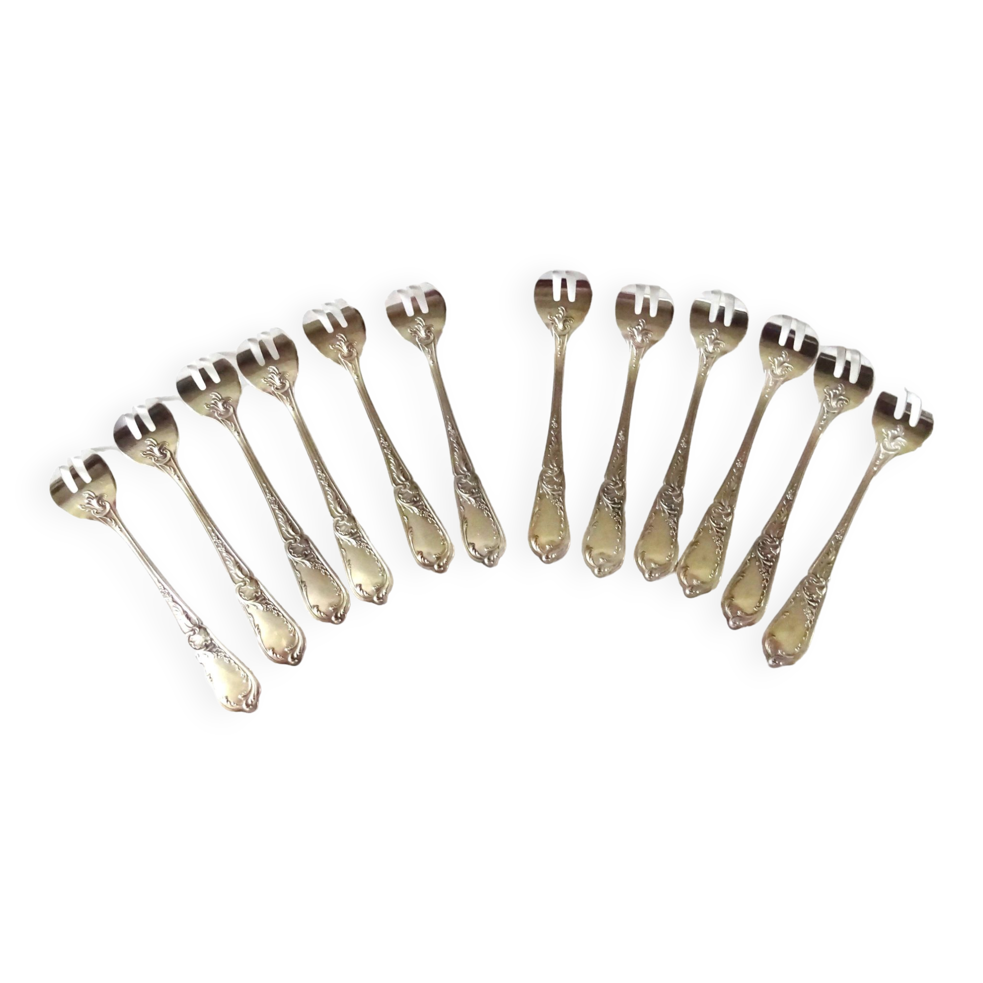 12 silver-plated oyster forks