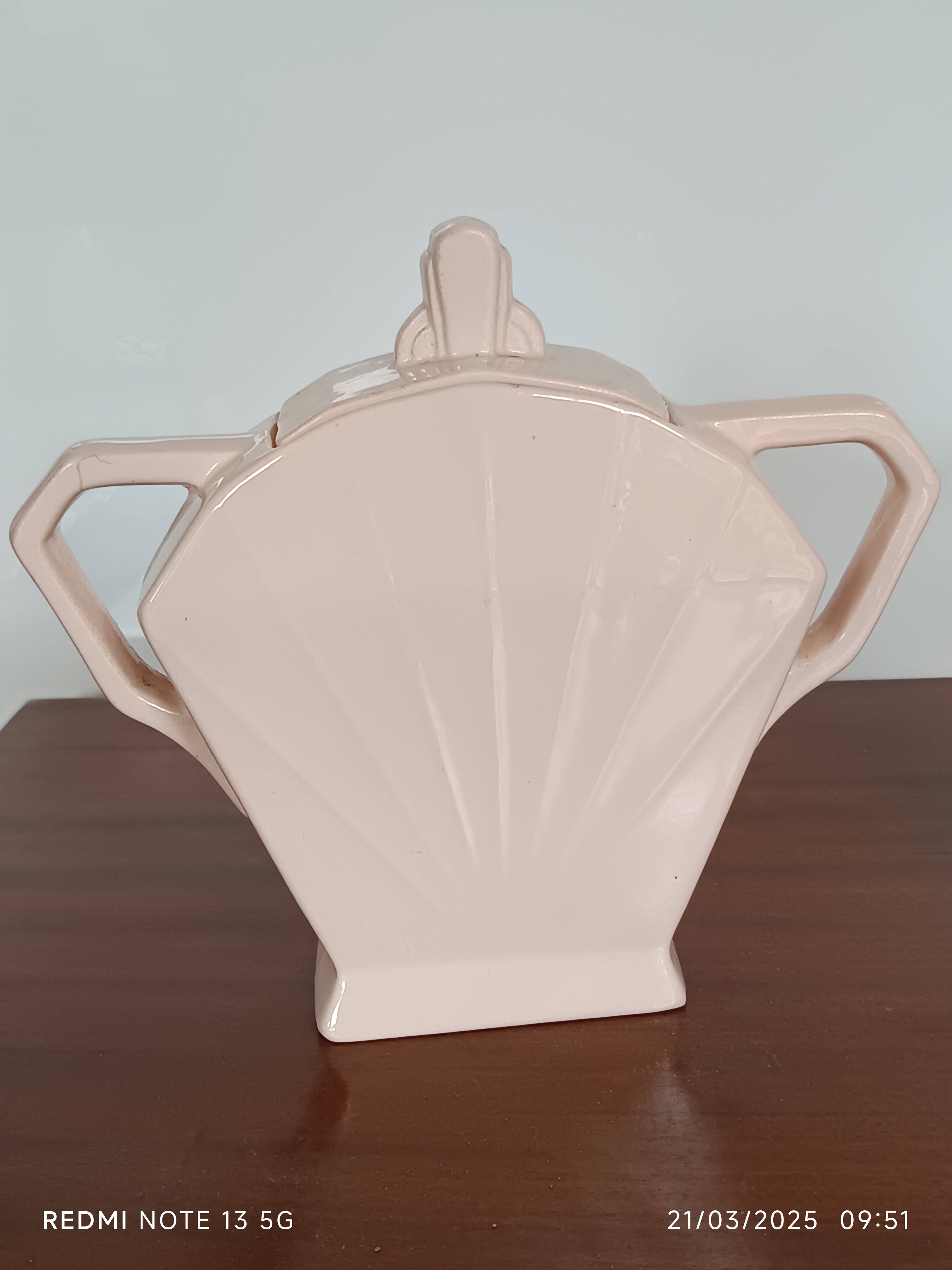 Saint Amand Art Deco earthenware creamer and sugar bowl