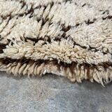 Azilal beige Berber rug - 174 x 72 cm