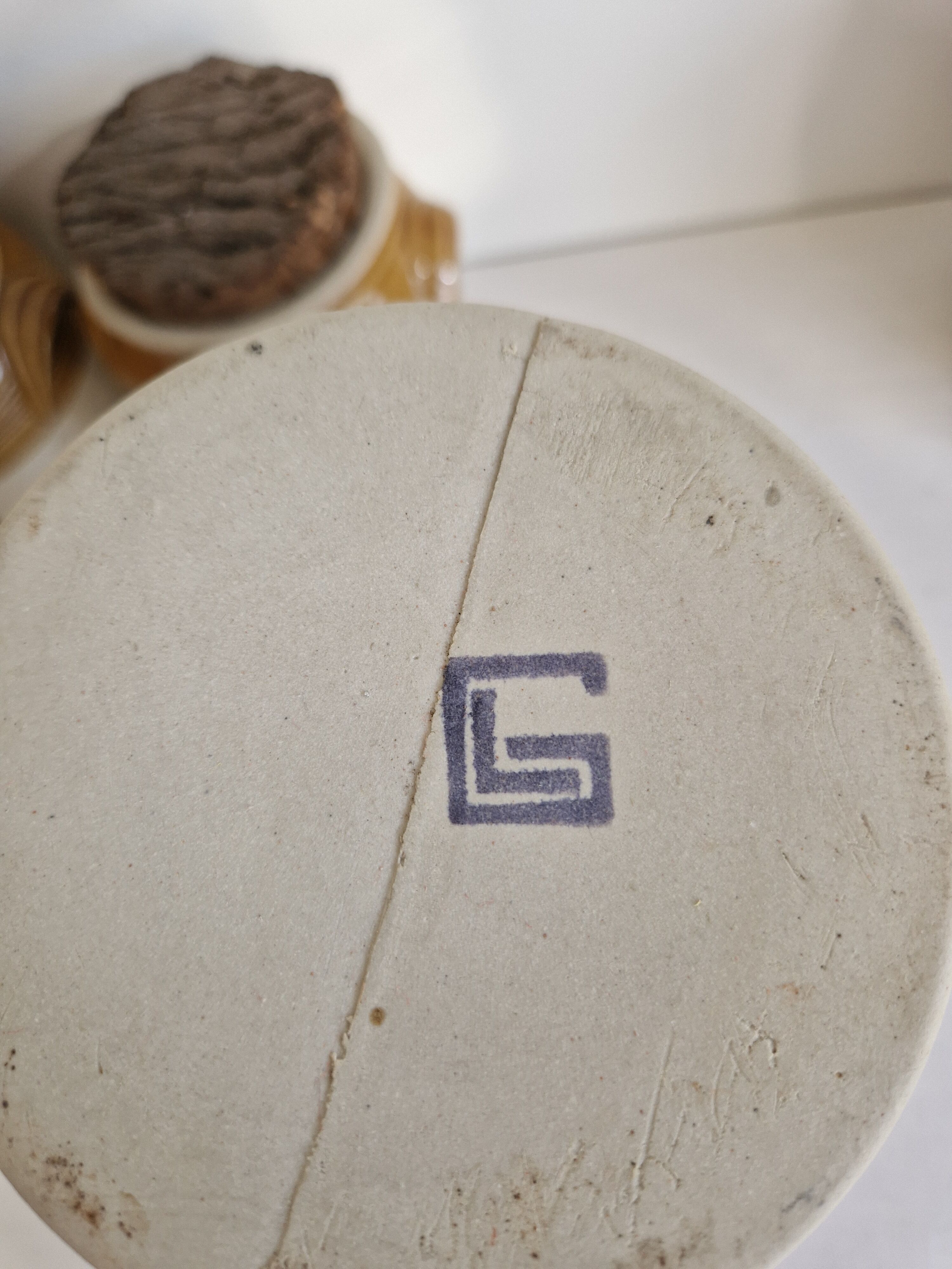 Series of 5 condiment pots