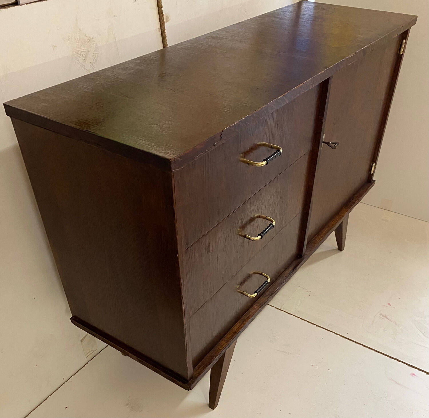 Enfilade vintage pieds compas de 1958