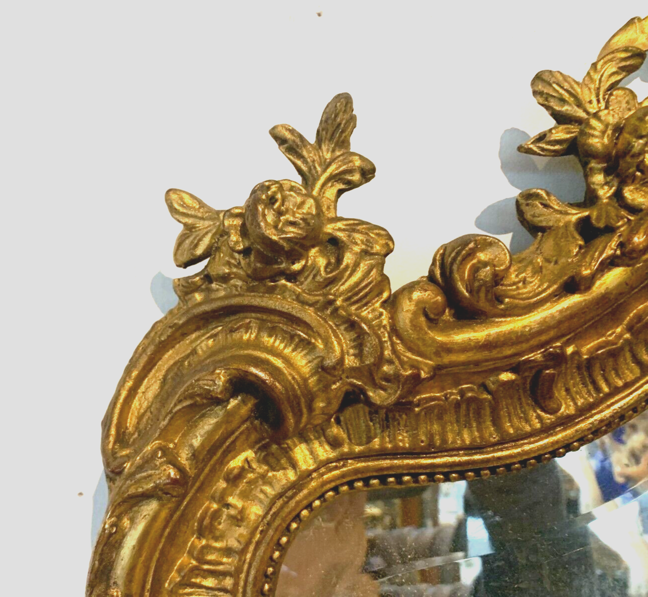 Mirror rocaille style Louis XV in wood and gilded stucco XX century