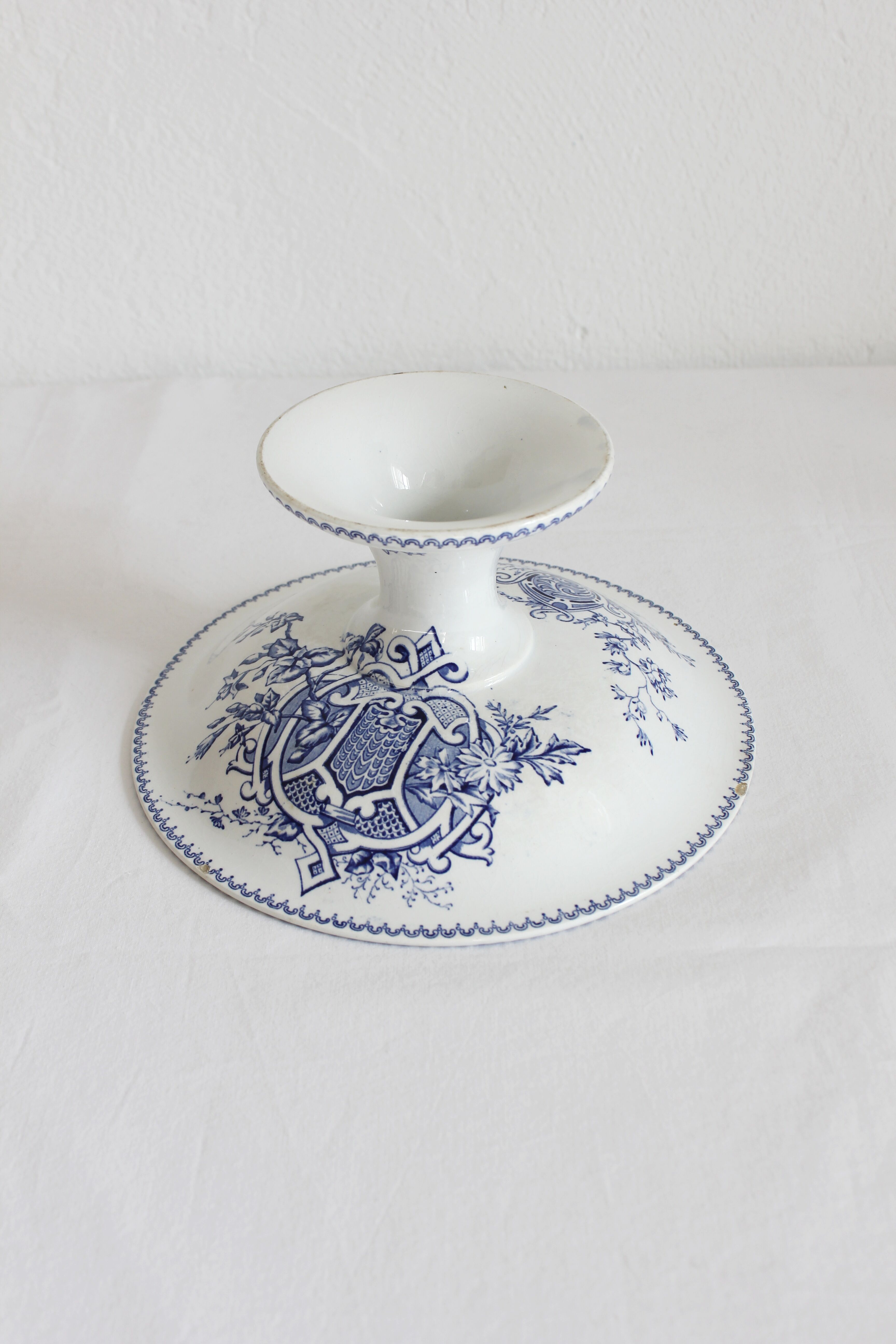 Ironstone fruit bowl "cartouches" u&c sarreguemines