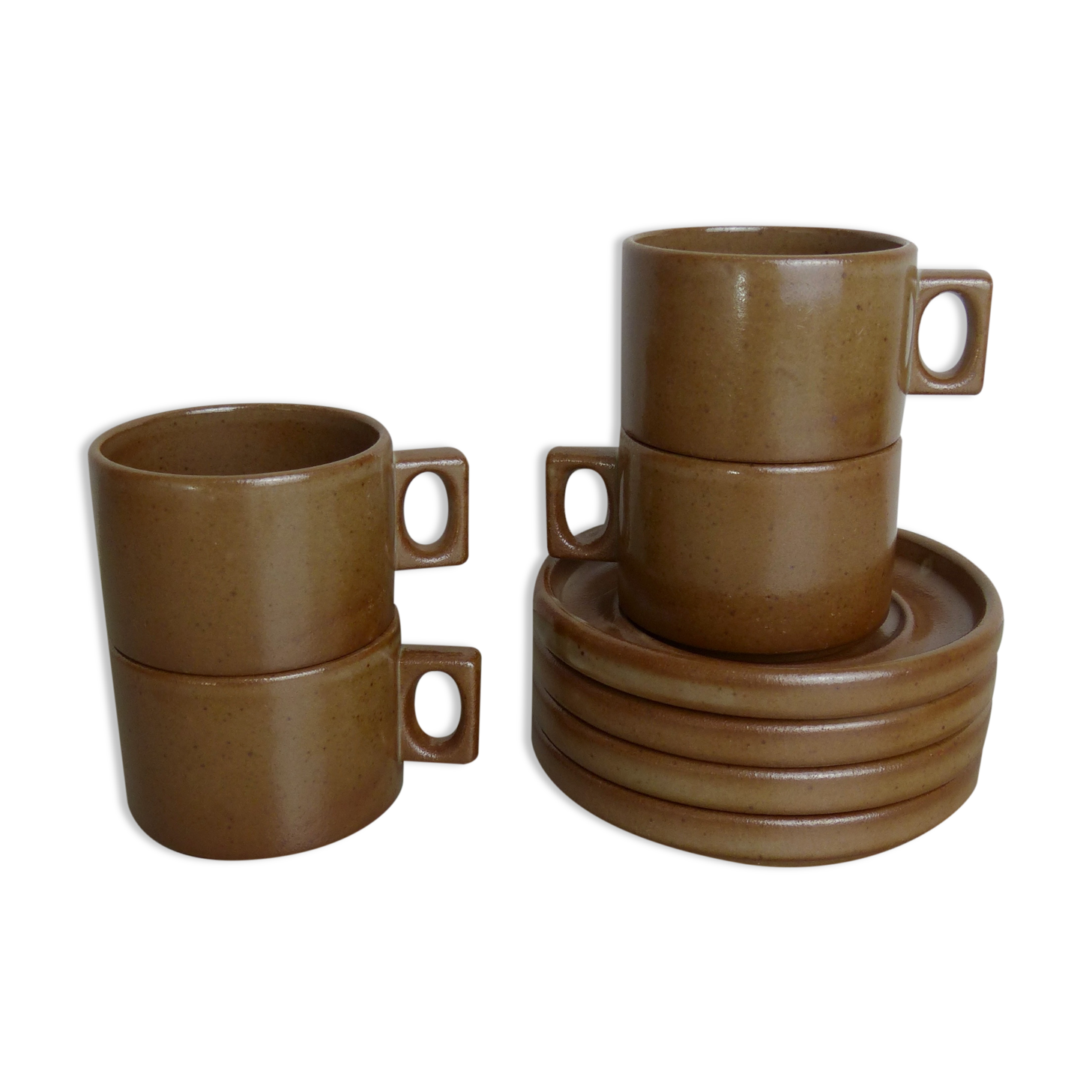 4 cups Brenne sandstone