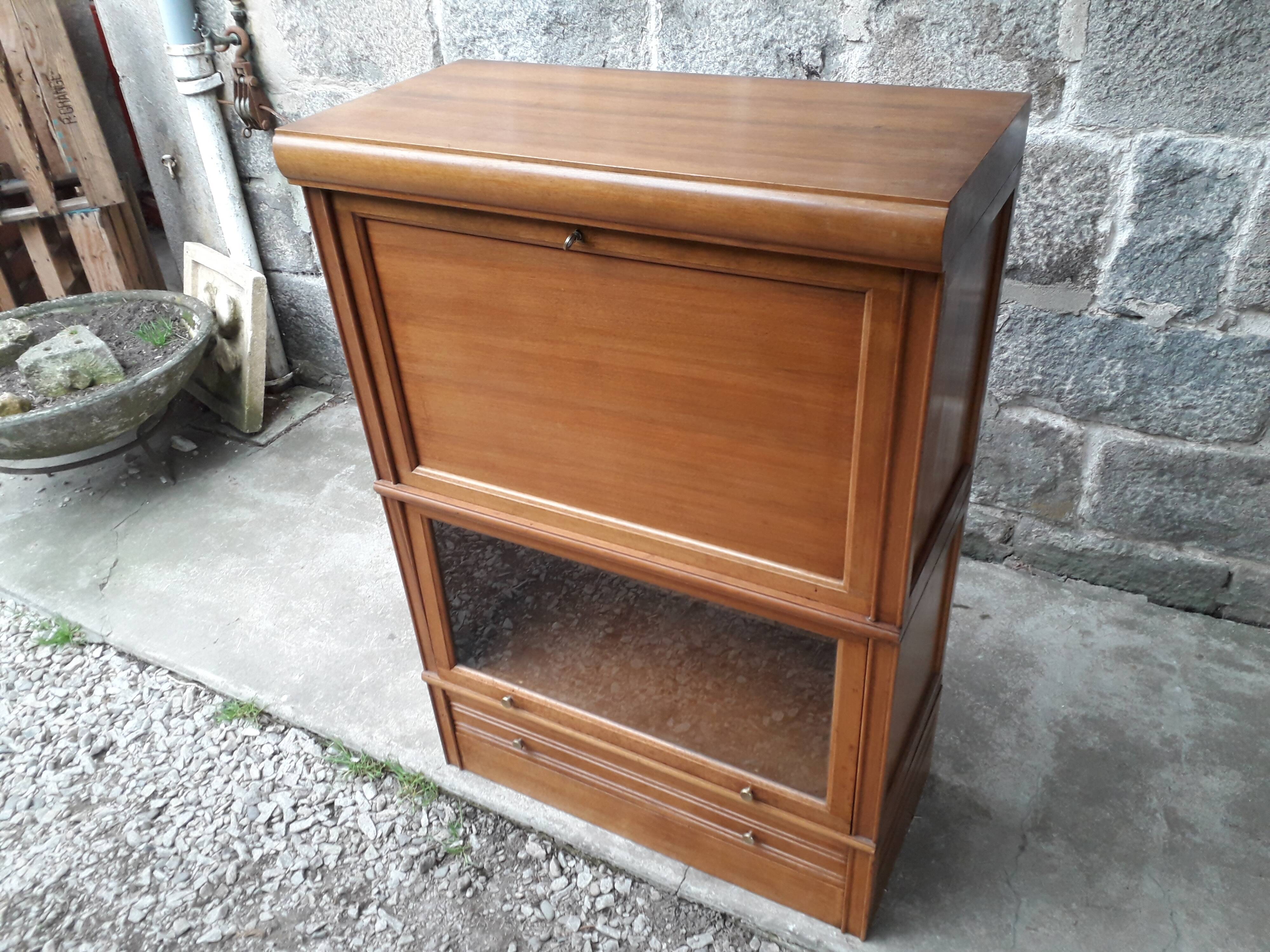 MD storage furniture