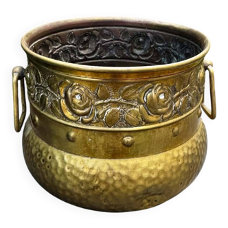 Cache pot en laiton Art Nouveau