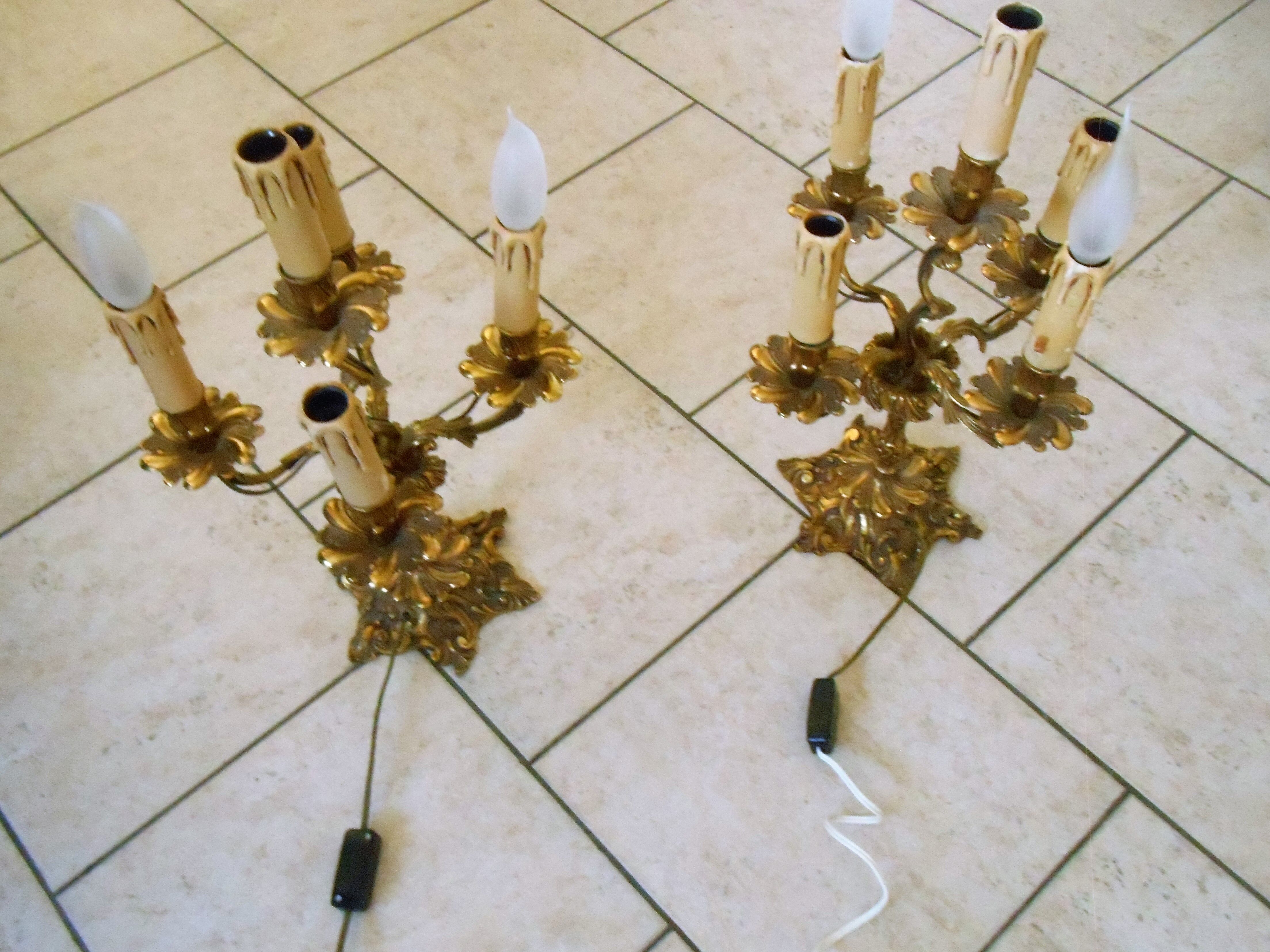 Pair of chandeliers with 5 lights, in bronze