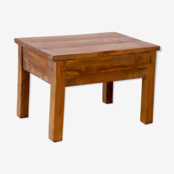 Side table in natural burmese teak