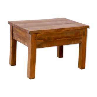 Side table in natural burmese teak