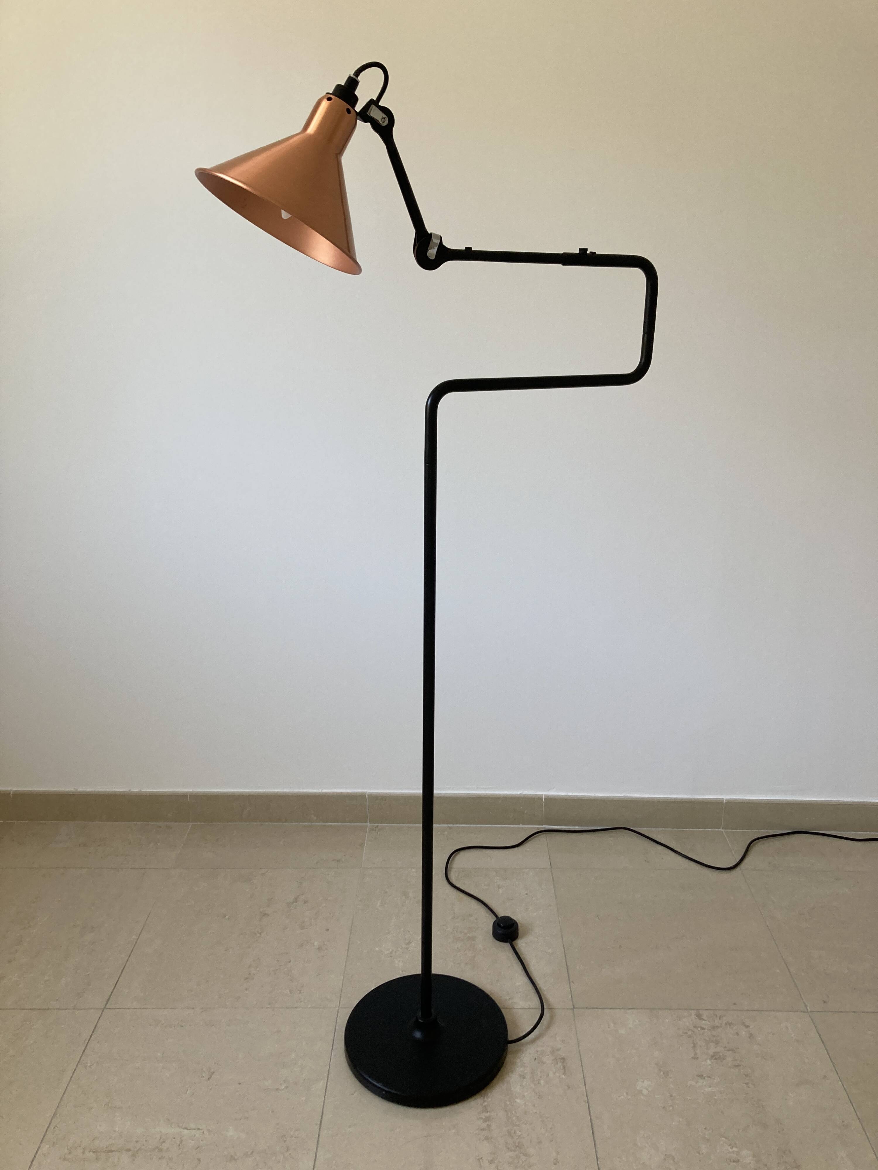 Gras N0 411 Floor Lamp