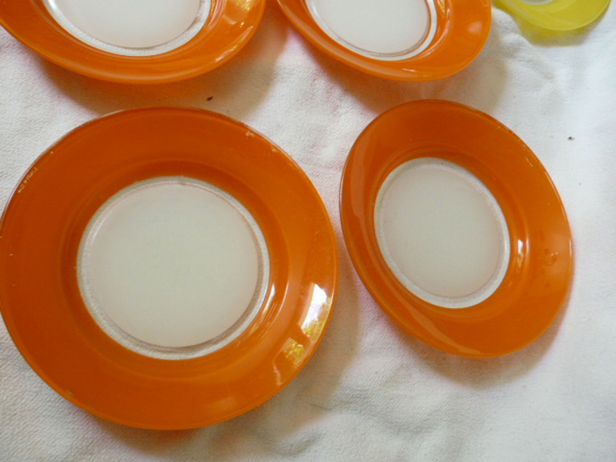 7 assiettes creuses verre Duralex